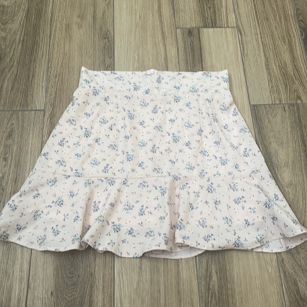 Altar’d State Skirt Size: Small
